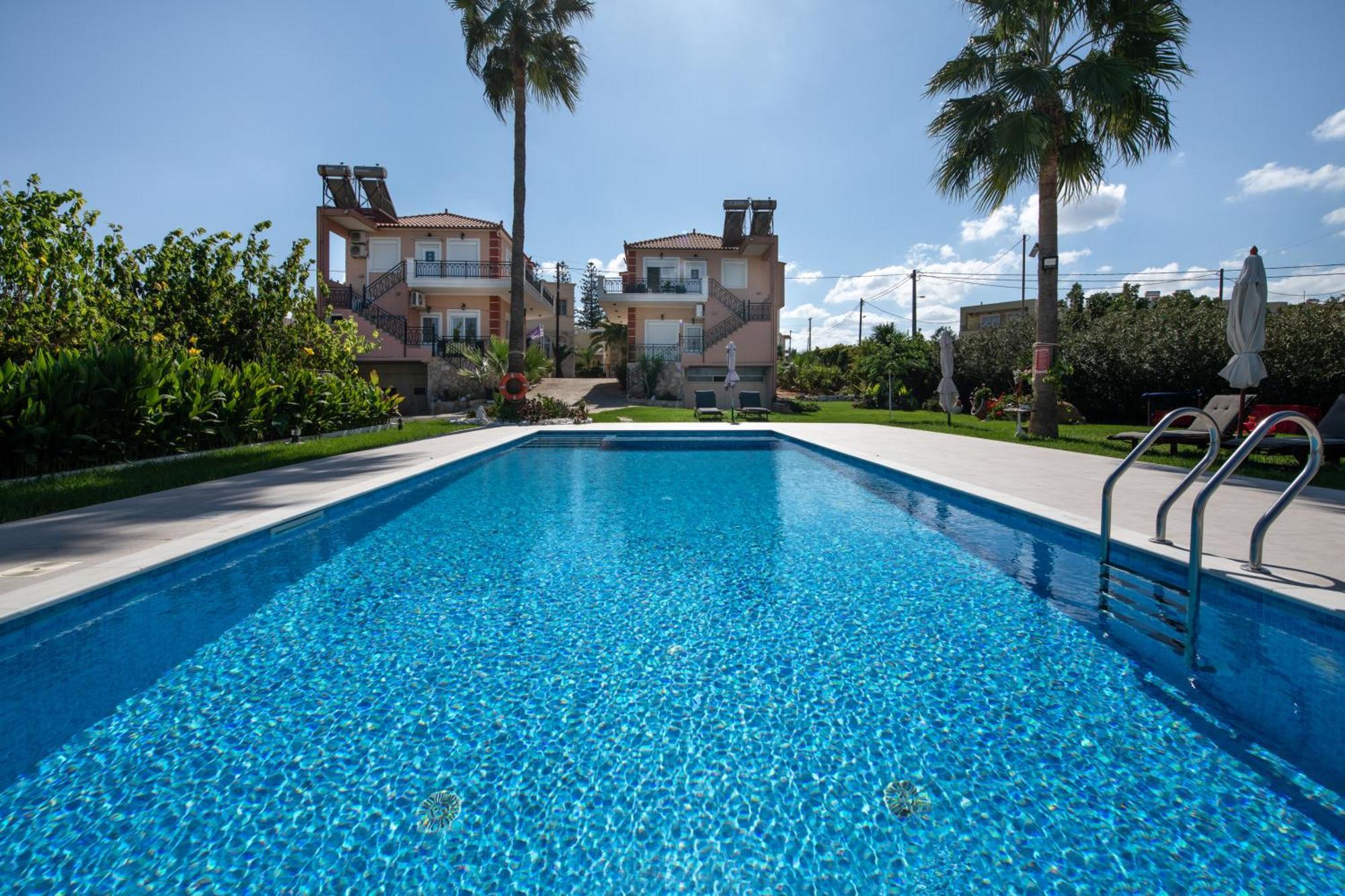 Socrates Holidays Apt. 2 With Pool Near The Beach Platanés Esterno foto