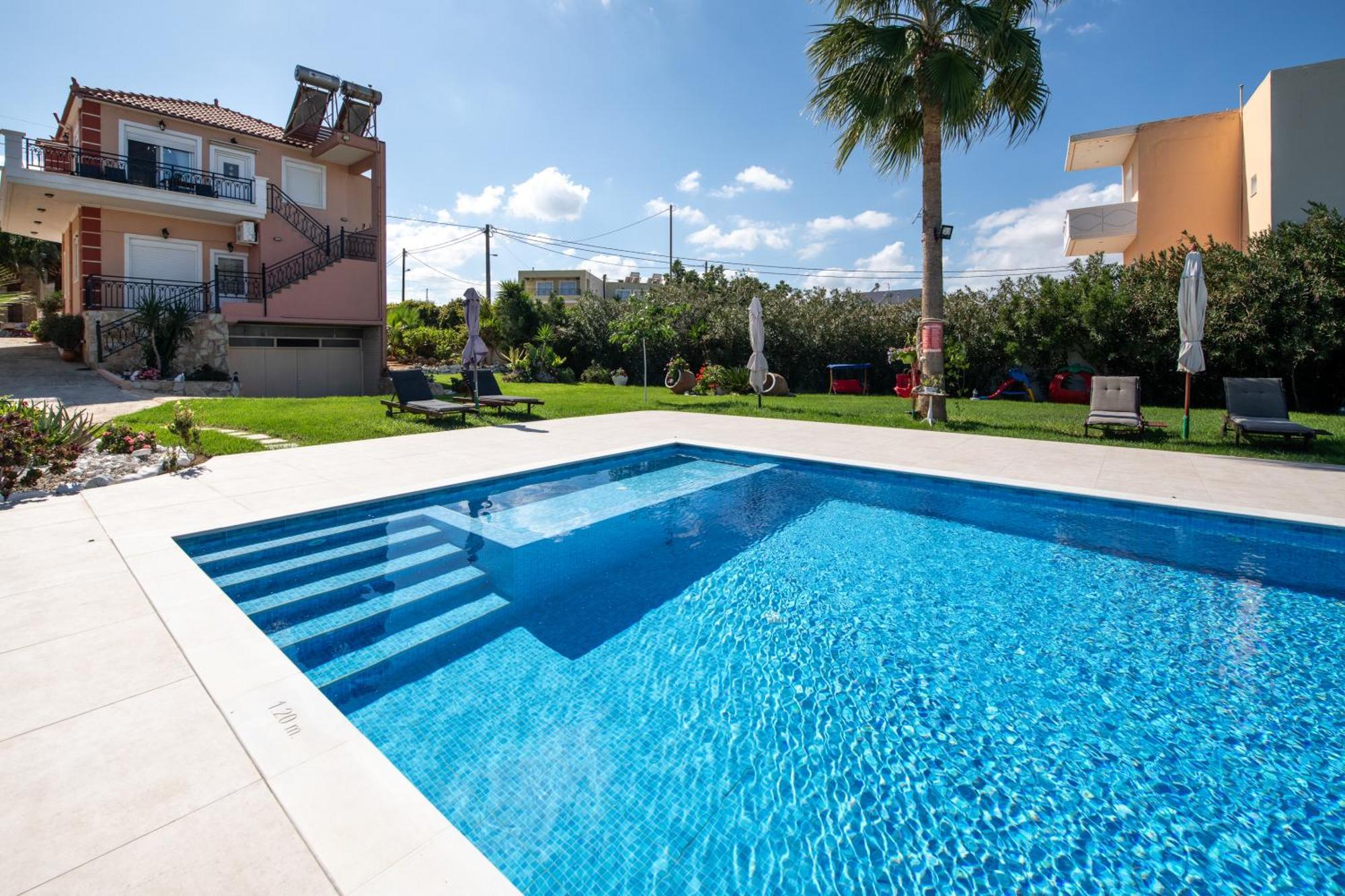 Socrates Holidays Apt. 2 With Pool Near The Beach Platanés Esterno foto