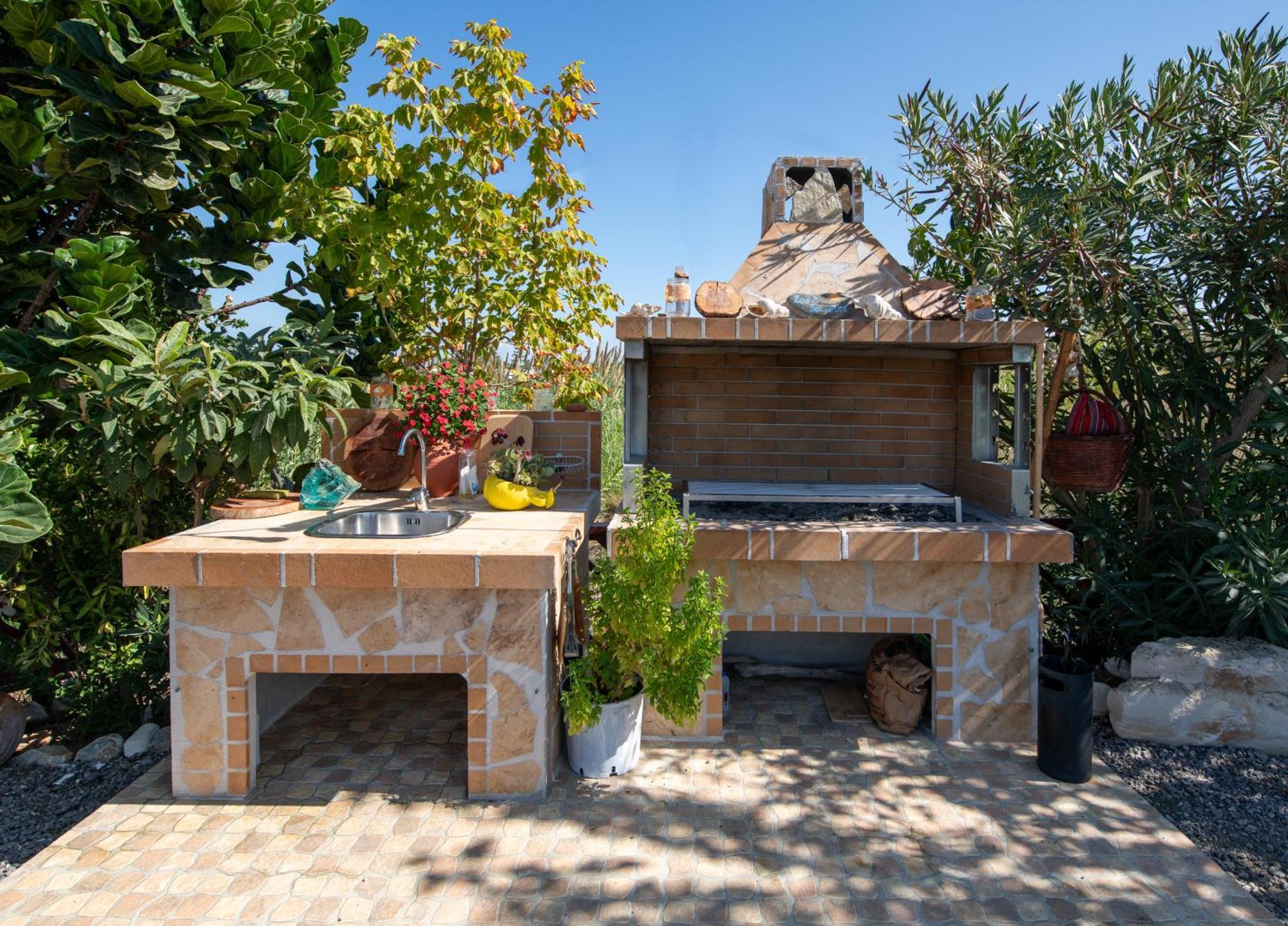 Socrates Holidays Apt. 2 With Pool Near The Beach Platanés Esterno foto