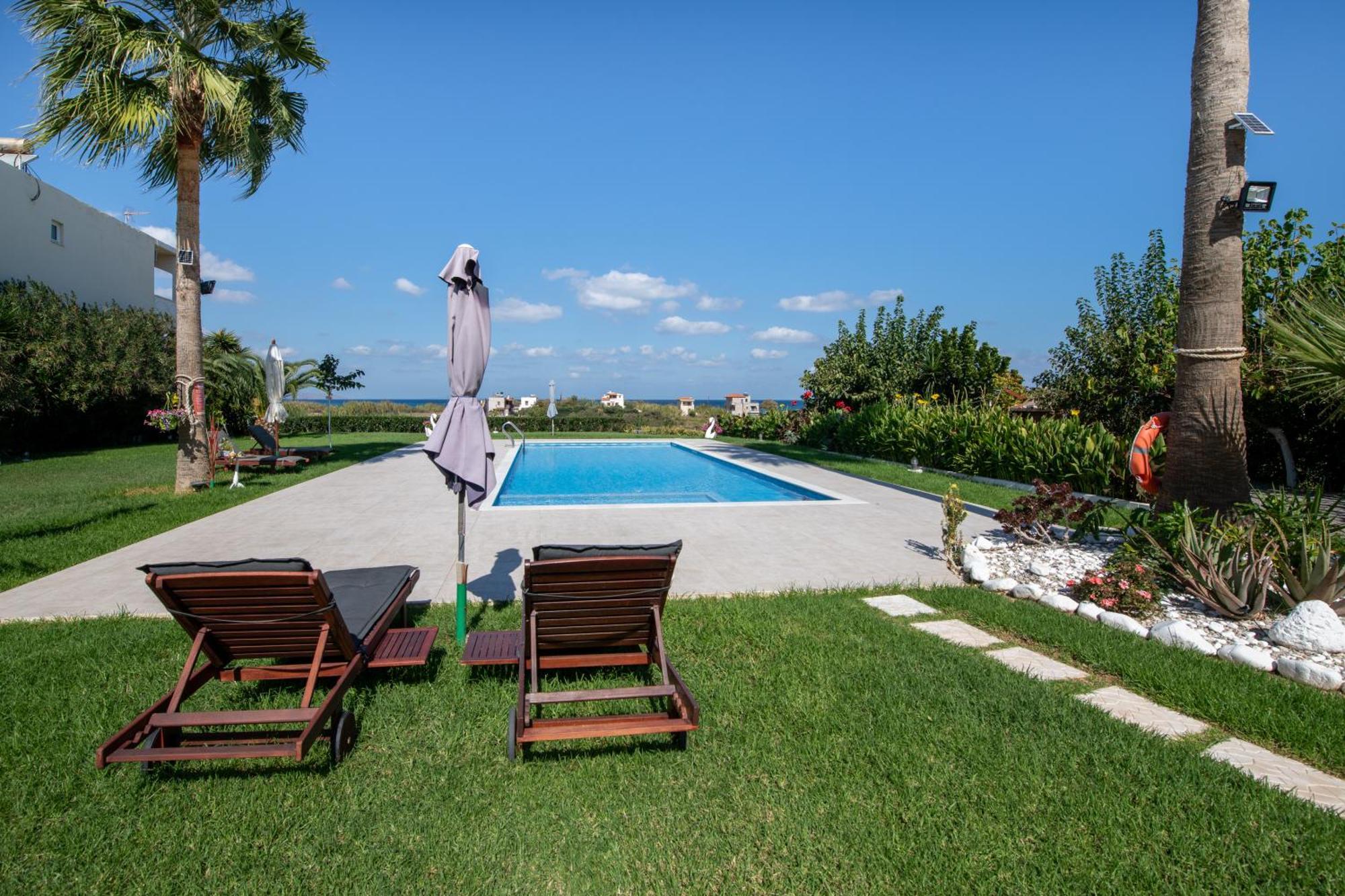 Socrates Holidays Apt. 2 With Pool Near The Beach Platanés Esterno foto