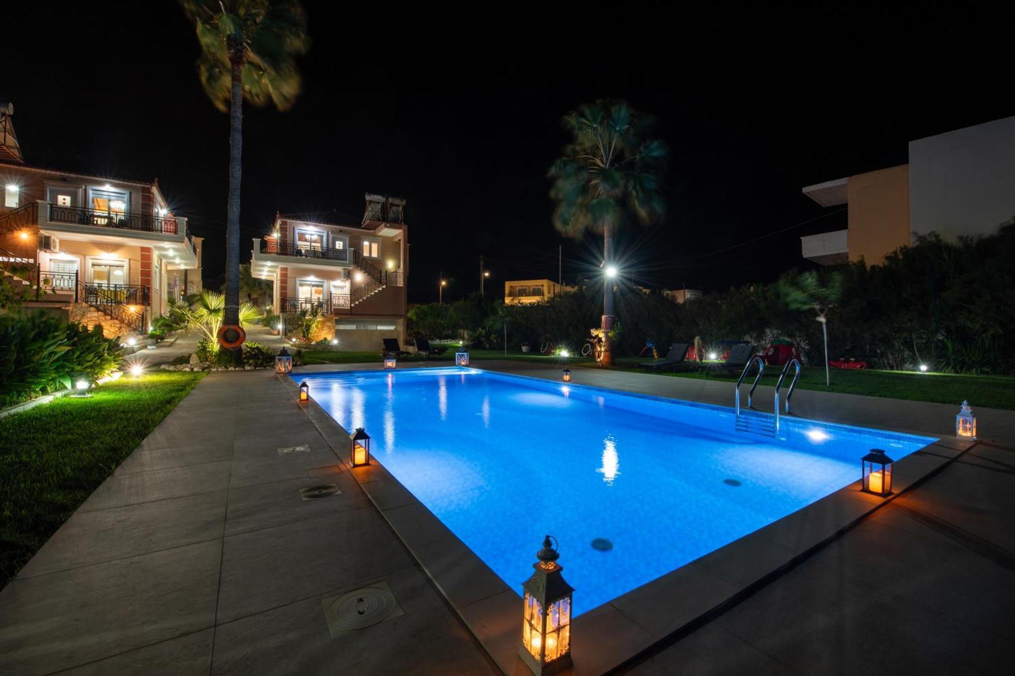 Socrates Holidays Apt. 2 With Pool Near The Beach Platanés Esterno foto