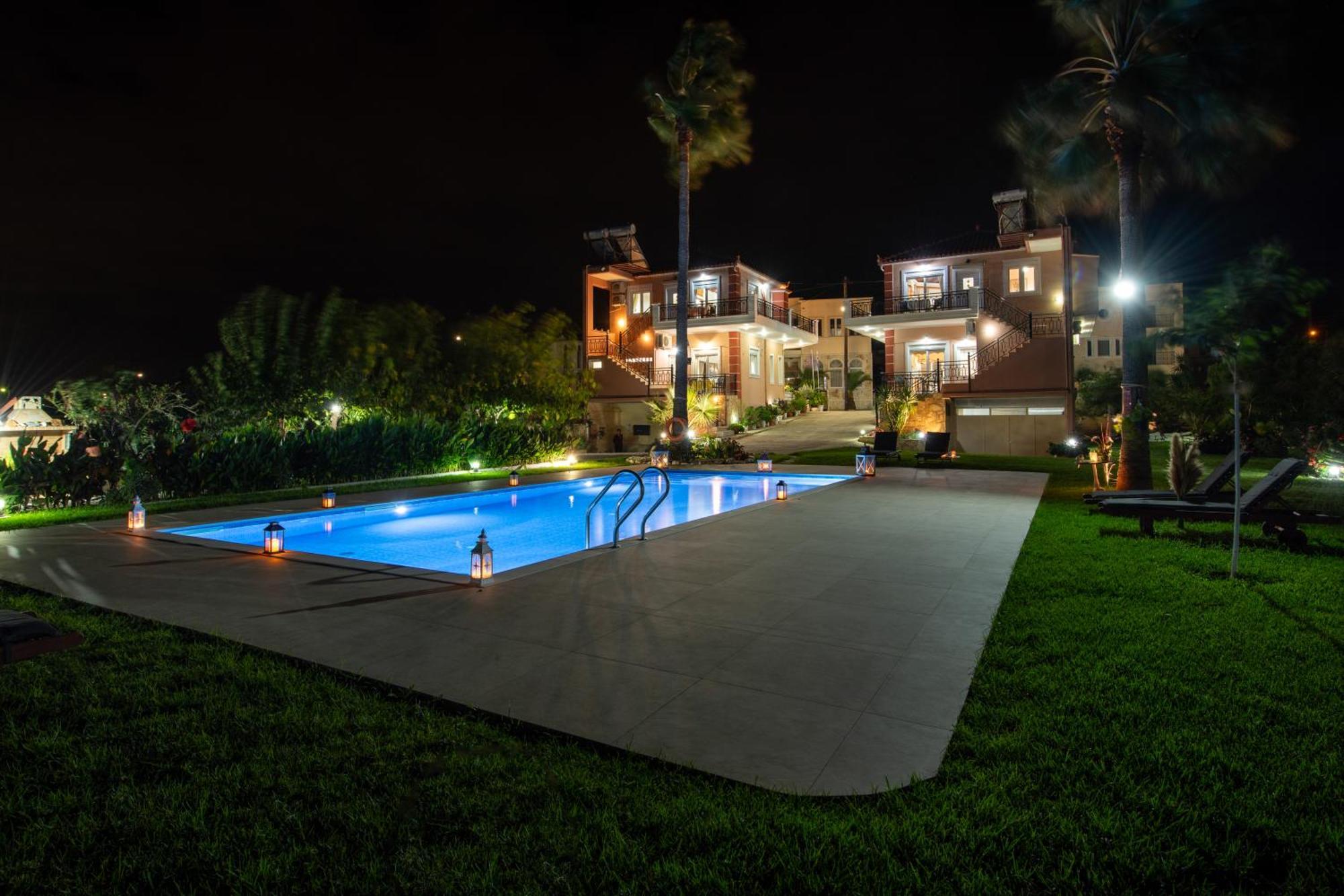 Socrates Holidays Apt. 2 With Pool Near The Beach Platanés Esterno foto